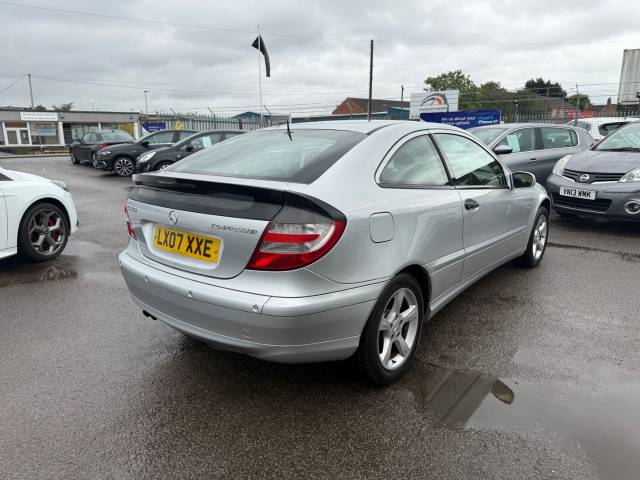 2007 Mercedes-Benz C 180 1.8 C180 KOMPRESSOR SE AUTOMATIC