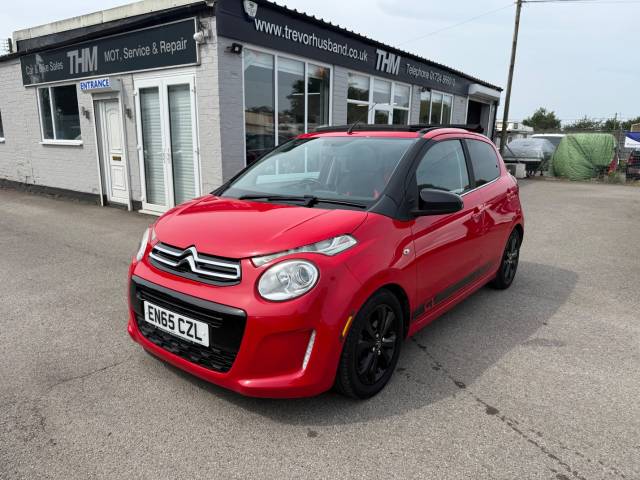Citroen C1 1.2 C1 AIRSCAPE FLAIR PURETECH CONVERTIBLE Hatchback Petrol Red