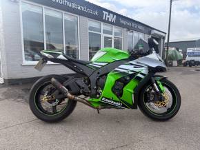 KAWASAKI ZX 10R at Trevor Husband Scunthorpe