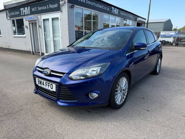 Ford Focus 1.0 FOCUS ZETEC TURBO Hatchback Petrol Blue